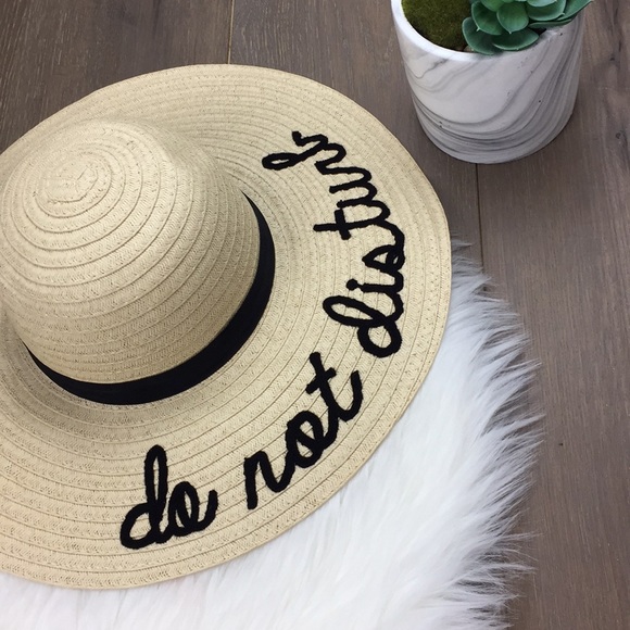 New "Do Not Disturb" Sun Floppy Hat ✨ - Picture 2 of 5